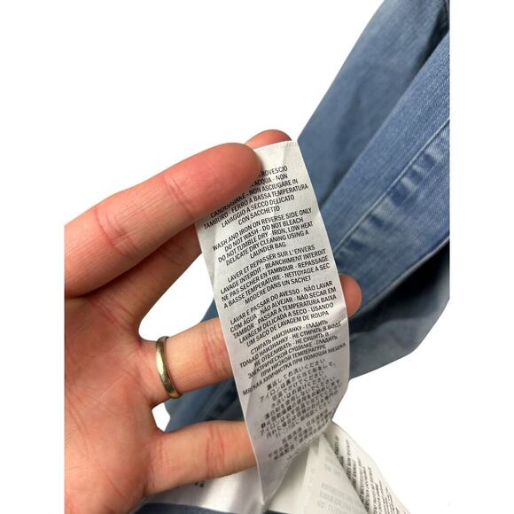 Gucci NWT SS 19 Bleached Oversized Denim Midi Dress w/ Cat Broach 38 M - Picture 7 of 9